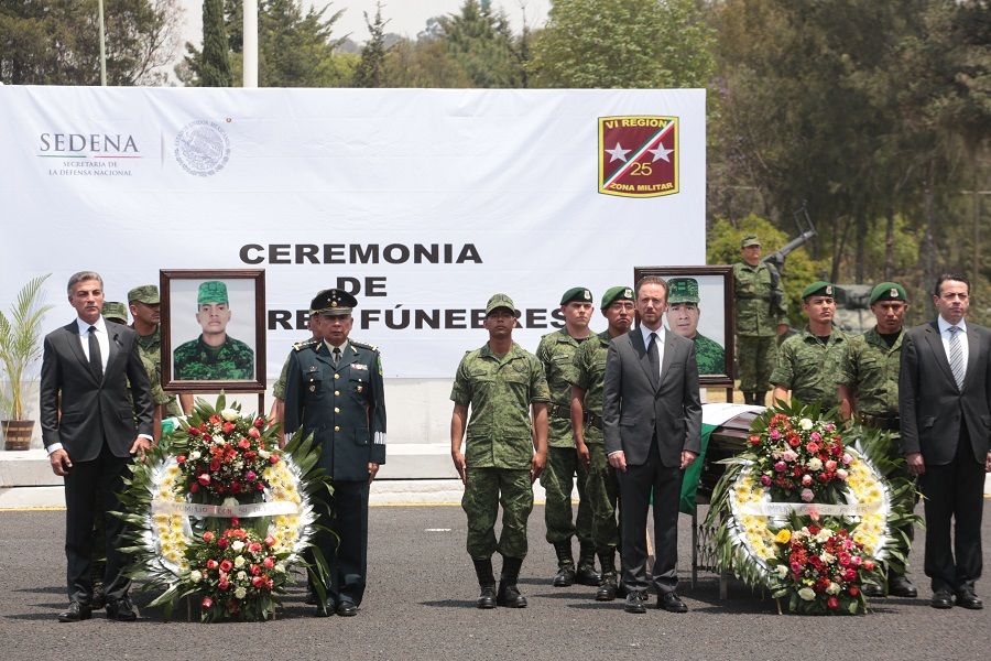 170505FuneralMilitar4