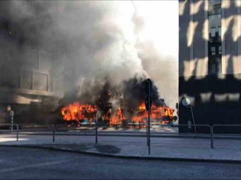camion estocolmo explota