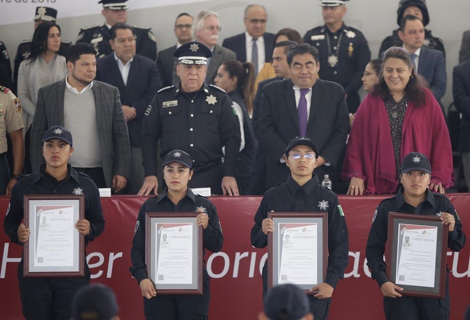 entrega de patrullas 409094