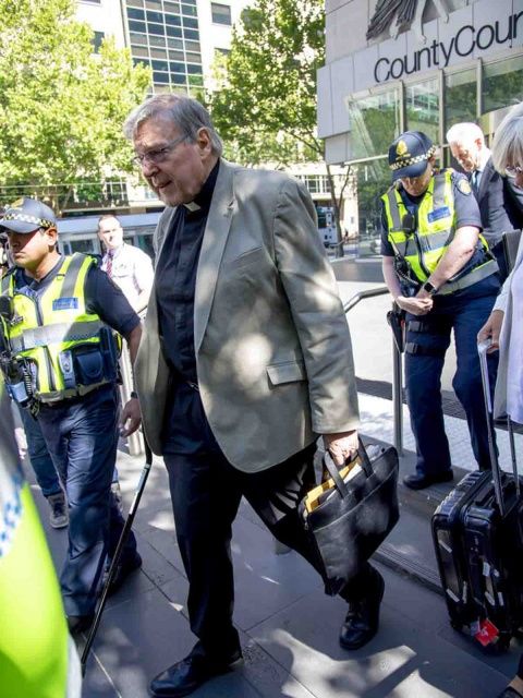 tesorero del vaticano es declarado culpable por abuso infantil