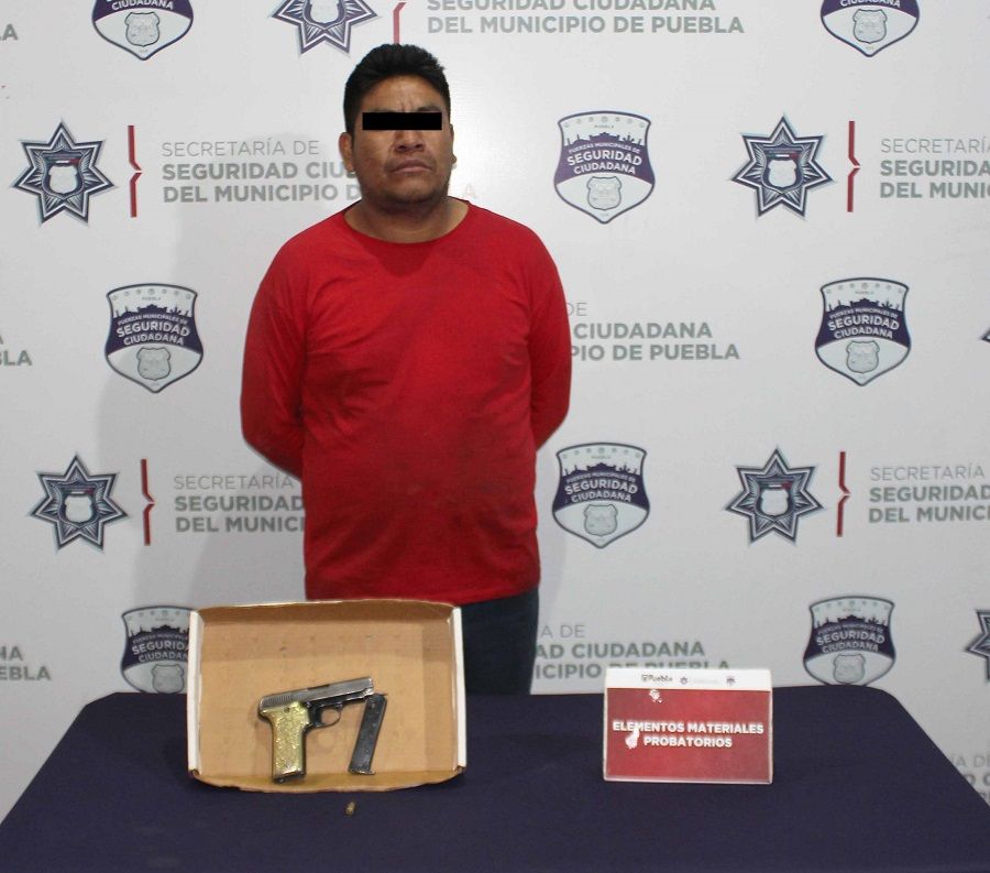 DETENIDO 