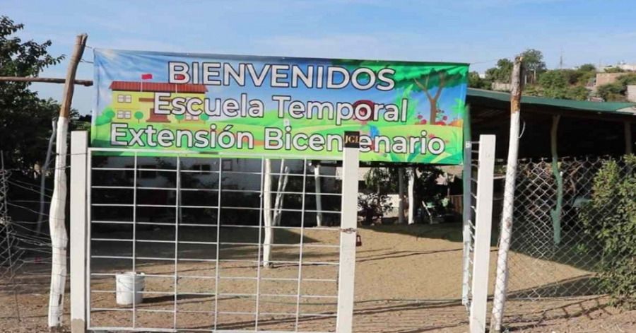 Dando el ejemplo? Hijos de “El Chapo” construyen y equipan una escuela en  Culiacán