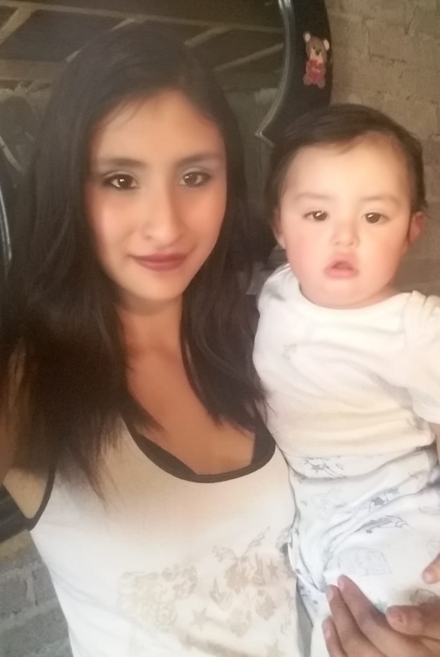 ROSARIO Y ALJENADRO