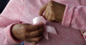 Salud mantiene en tratamiento médico a 176 mujeres con cáncer de mama.