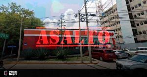 Asaltan AutoZone en Puebla; se llevan más de 10 mil pesos