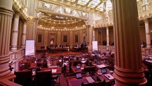 Congreso de Puebla busca pre aprobar deuda p&uacute;blica para los 217 municipios
