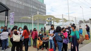 Luis Felipe, polic&iacute;a municipal de Tecamachalco, fue detenido en su primer d&iacute;a de trabajo; s&oacute;lo lleg&oacute; como apoyo