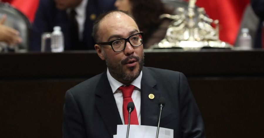  La comisi&oacute;n logr&oacute; tres votos a favor de Morena y PRI, as&iacute; como uno en contra del PT.