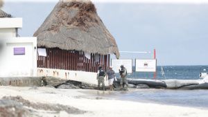 Violencia en Quintana Roo asusta a turistas; prende alarma en dos países.