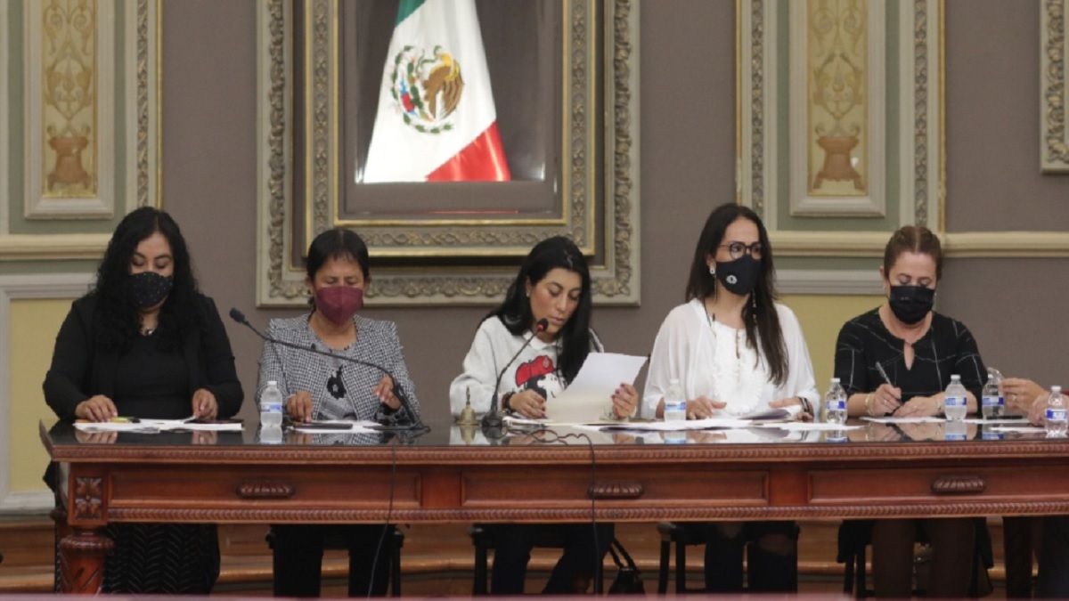 Presentan exhorto para que se implemente programa de regularizaci&oacute;n de placas de motocicletas