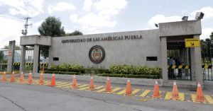 El nuevo patronato continuar&aacute; al frente de la UDLAP.