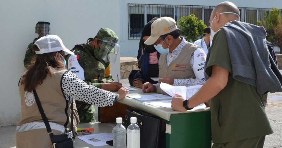 Este 19 de enero, inicia la vacunación de personal médico que atiende coronavirus en hospitales privados de Puebla