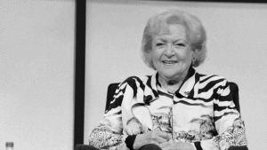 Muere Betty White, actriz hollywoodense a los 99 años