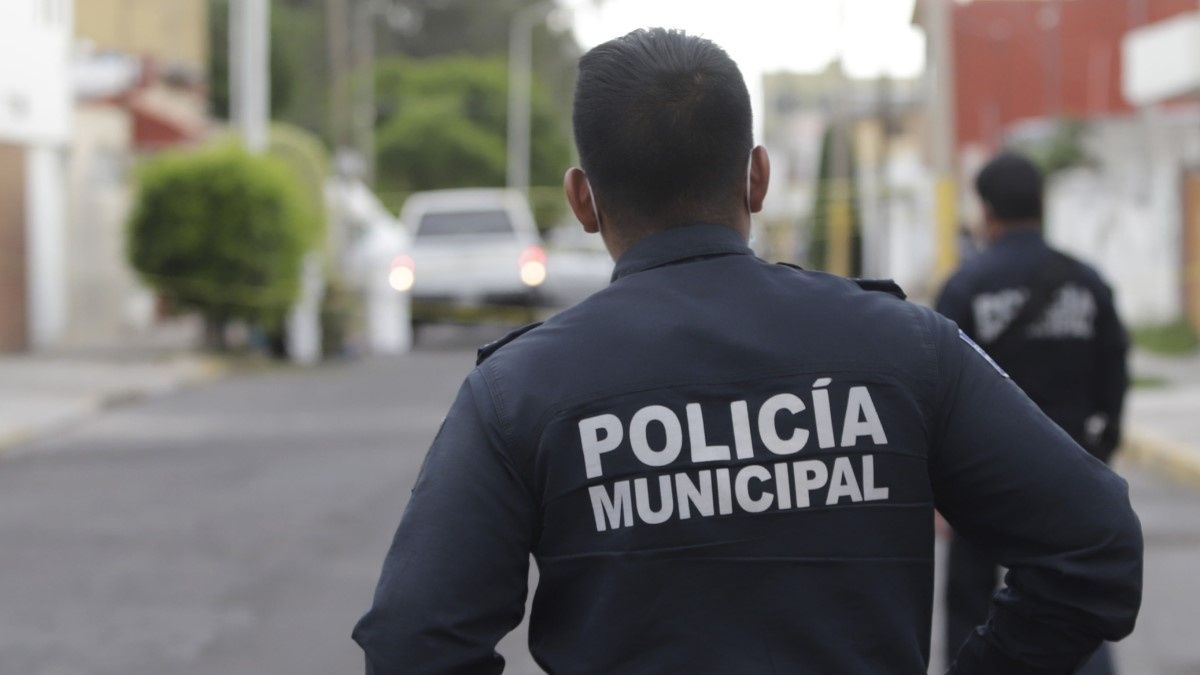 Por usurpar funciones, 11 polic&iacute;as de Tecamachalco fueron vinculados a proceso: Barbosa