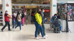 En diciembre, lugares p&uacute;blicos en Puebla prohibir&aacute;n la entrada a &ldquo;antivacunas covid&rdquo;