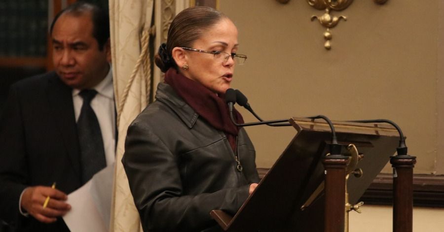 Olga Romero se inscribe como precandidata a la alcald&iacute;a de Tehuac&aacute;n por Morena