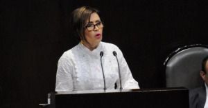 Rosario Robles dice que AMLO &ldquo;sabe que puedo representar un obst&aacute;culo en su proyecto&rdquo;