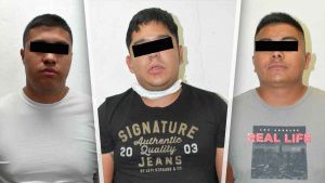 Detuvieron polic&iacute;as municipales a tres hombres por robo a negocio
