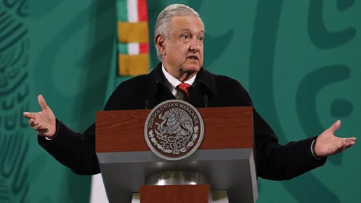 INE ordena a AMLO no promover la Revocaci&oacute;n de Mandato