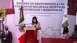 Gobierno de Puebla entrega equipamiento a Seguridad P&uacute;blica de Atlixco
