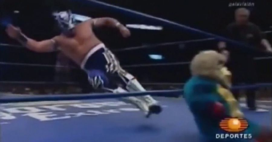 Ultimo Guerrero recuerda patada a Kemonito; puso en riesgo su vida