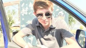 Suspenden a tres polic&iacute;as por robo a Octavio Oca&ntilde;a durante su accidente