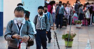 La SEP dio cuenta de 492 contagios de coronavirus detectados en las escuelas.