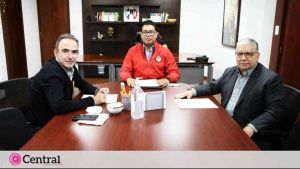 PRI Puebla firma acuerdo de unidad con Doger tras reunión con Morena