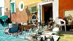 Asiste a la Feria de Antig&uuml;edades en el Barrio de los Sapos; &iexcl;arranca hoy!