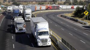 Robos a transporte de carga provocan p&eacute;rdidas de 10 mdp en la industria textil de Puebla