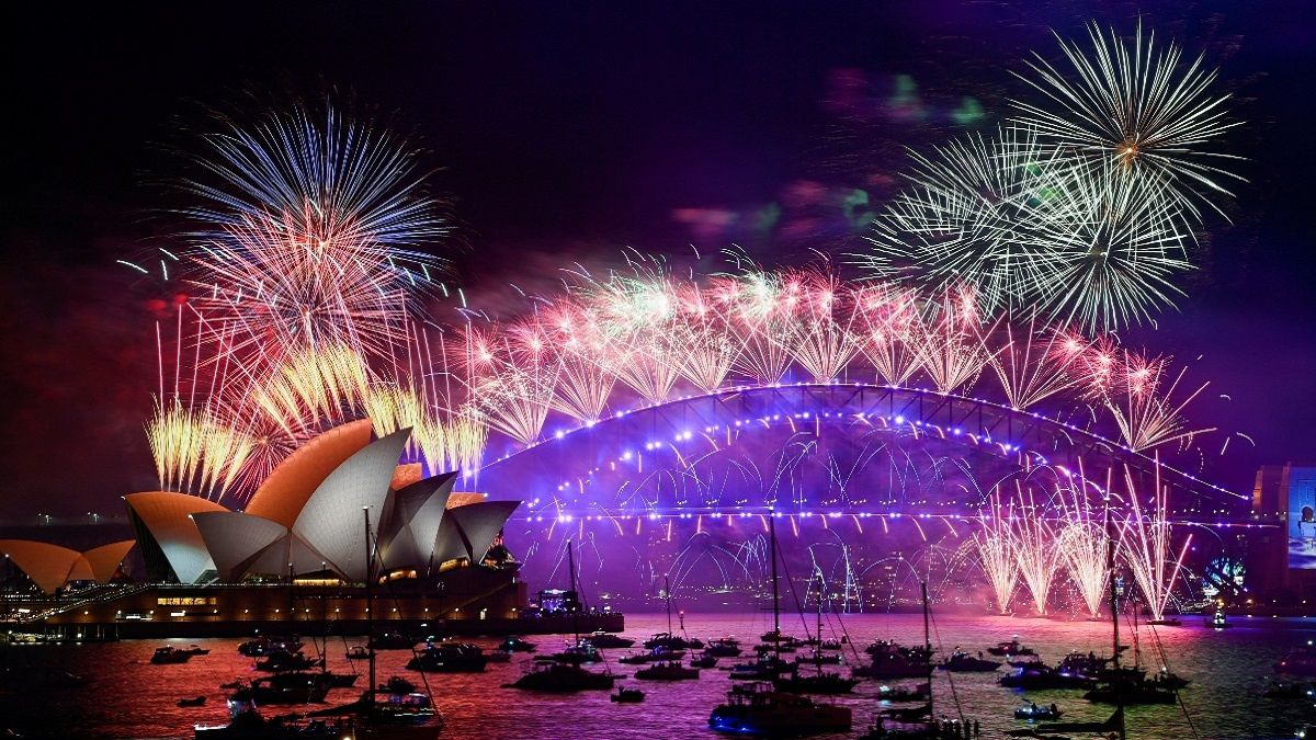 FOTOS y VIDEOS: &iexcl;Feliz 2022! Pa&iacute;ses reciben nuevo a&ntilde;o, con todo y &Oacute;micron