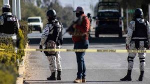 Cuelgan ocho cuerpos en &aacute;rboles y puentes de Fresnillo, Zacatecas