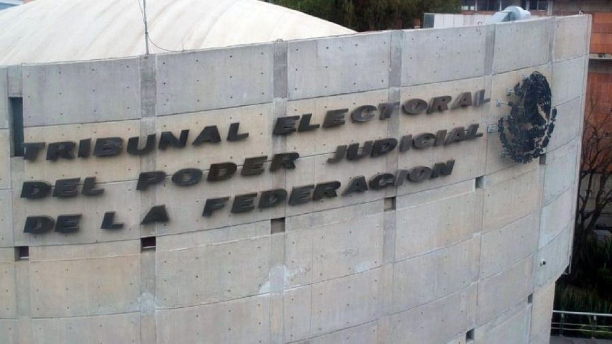 Ayuntamiento de Puebla impugna en el TEPJF negativa del IEE para organizar plebiscitos