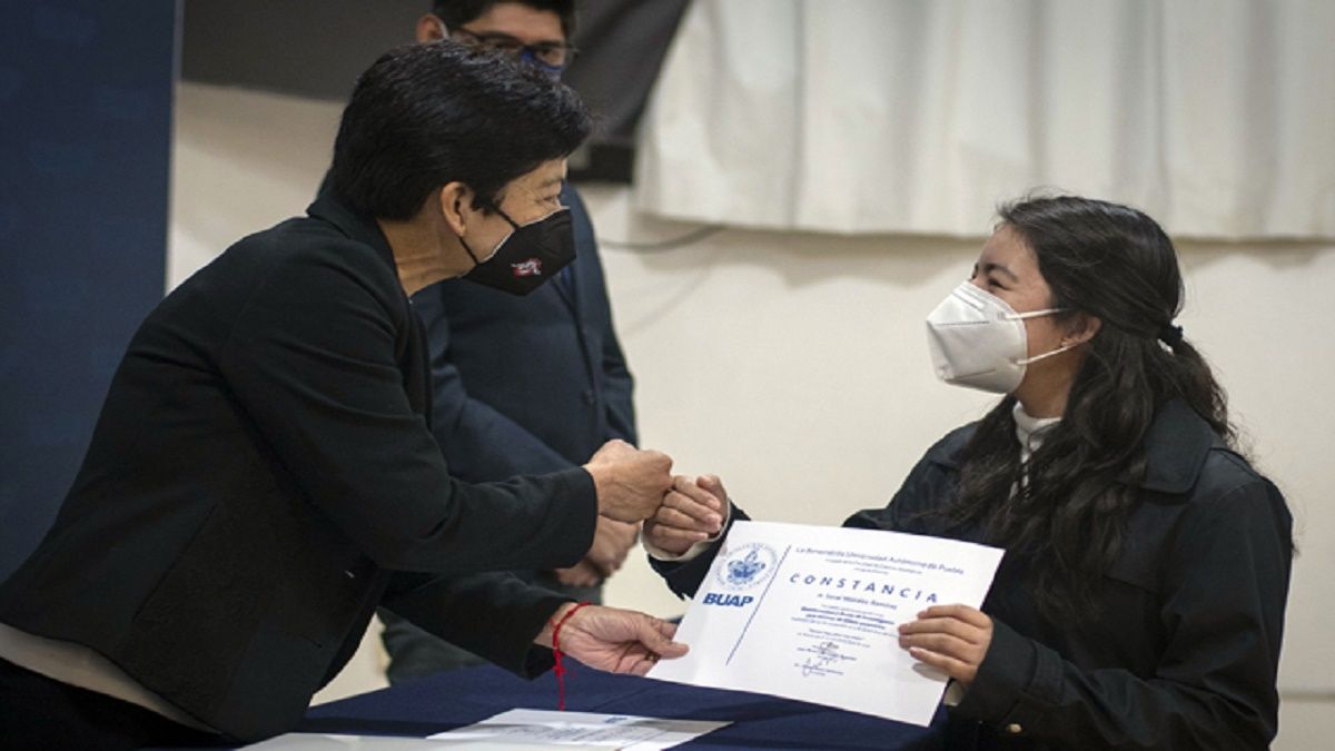 El dise&ntilde;o de inmun&oacute;genos permitir&aacute; hacer frente a la pandemia: Rectora Lilia Cedillo