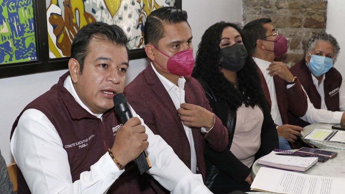 Morena en Puebla pide a sus ediles dejar fuera el cobro del DAP para 2022