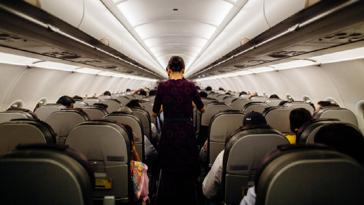 61 pasajeros procedentes de Sud&aacute;frica dan positivo a Covid-19 en Holanda