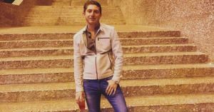 Polic&iacute;a rob&oacute; esclava de oro de Octavio Oca&ntilde;a; novia y hermana del actor la exhiben