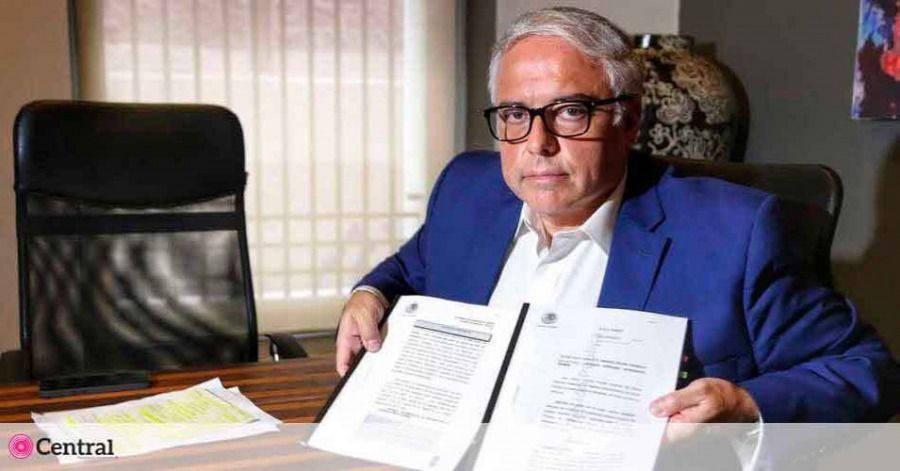 El vocero de la universidad, Enrique Rodr&iacute;guez.