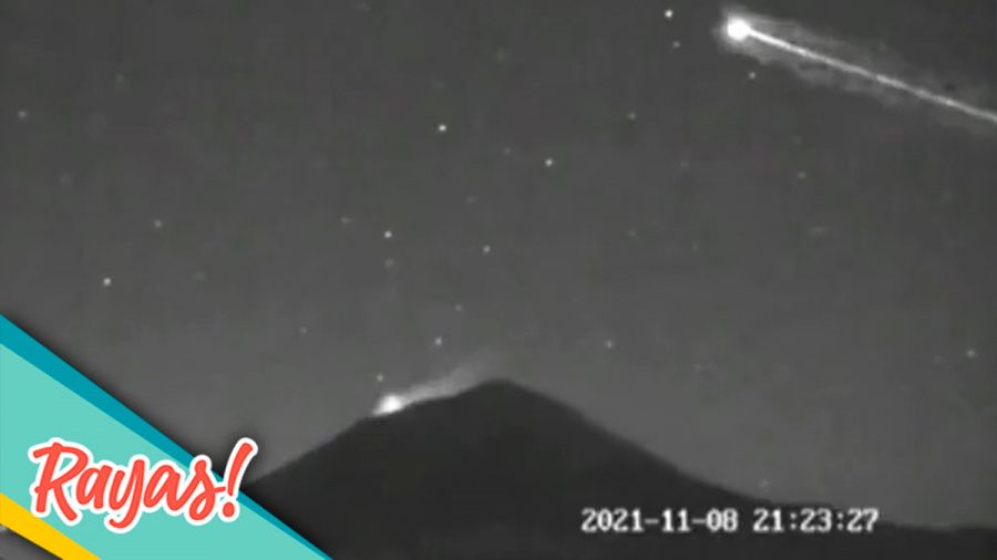 Cámara del Popocatépetl capta cápsula Dragon surcando el cielo de noche