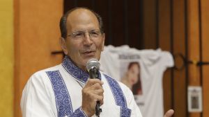 “Veo en Andrés Manuel rasgos importantes de santidad”: padre Solalinde