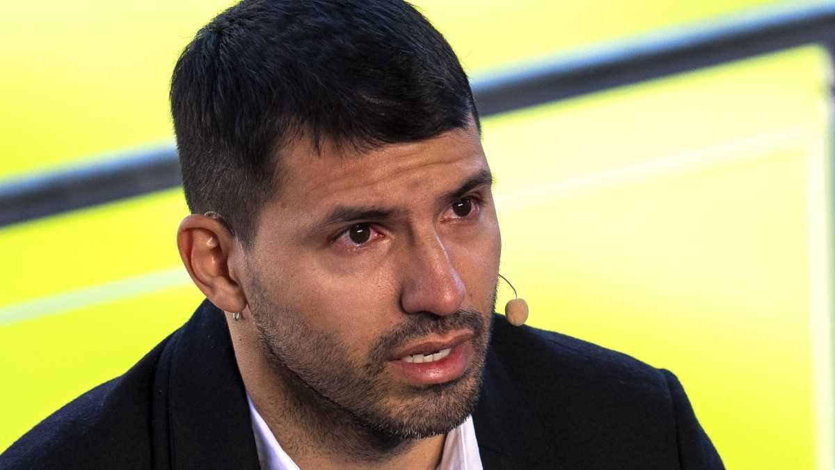 Sergio &ldquo;Kun&rdquo; Ag&uuml;ero anuncia su retiro del futbol por problemas de salud