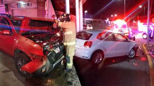 Reportan dos choques durante la madrugada en Puebla