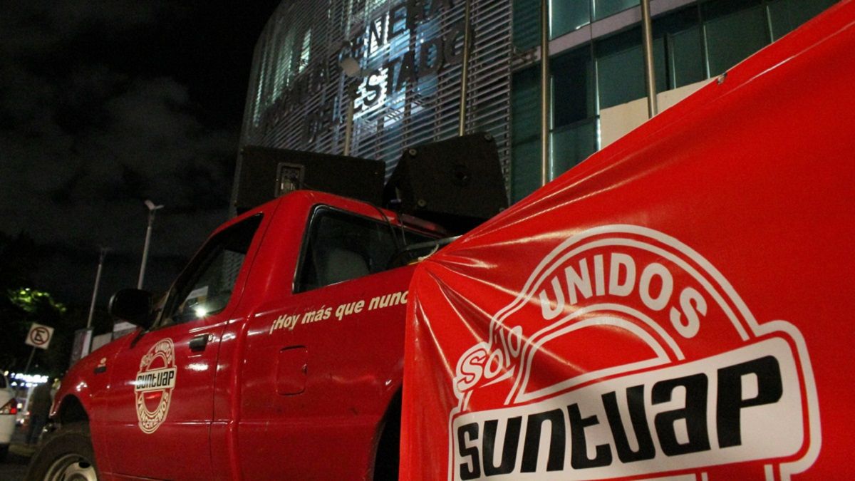 Despu&eacute;s de 20 a&ntilde;os, sindicato de la BUAP es reconocido y obtiene su toma de nota