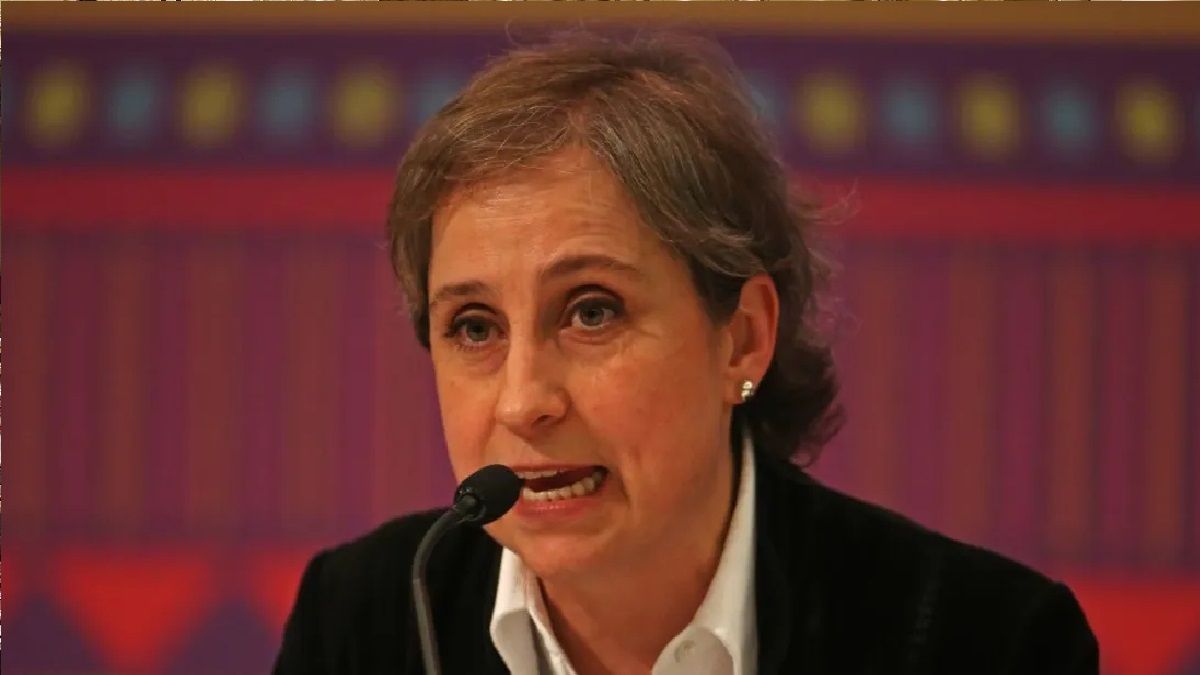 Carmen Aristegui responde a AMLO: &ldquo;Ni a favor ni en contra de su movimiento&rdquo;