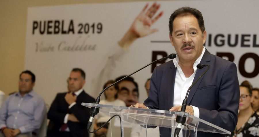 La Comisi&oacute;n Permanente debe llamar a una sesi&oacute;n extraordinaria para discutir el dictamen