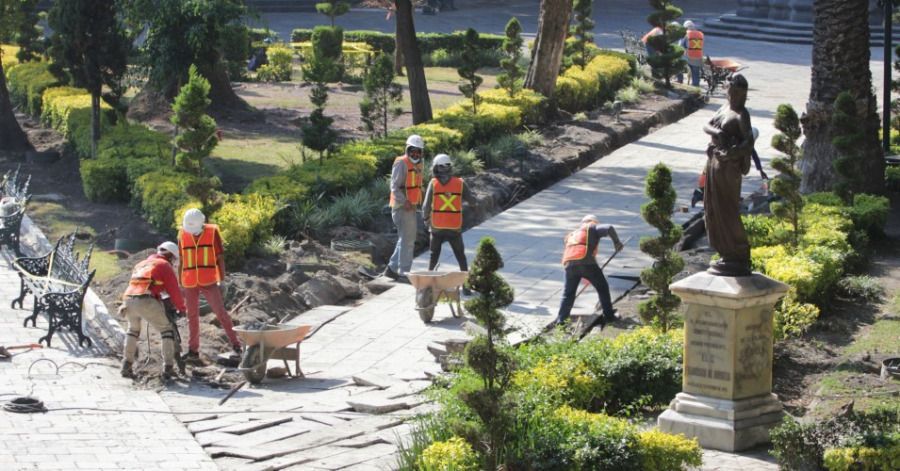 Supervisaremos obras en el z&oacute;calo de Puebla por irregulares: Barbosa