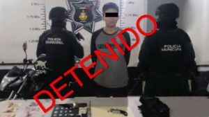 Policías detienen a narcomenudista en Atlixco