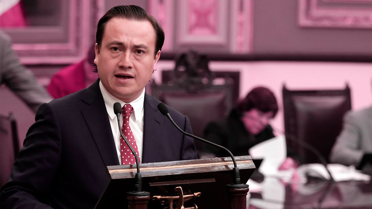 Ignacio Mier regresó a Puebla; ya se reunió con la secretaria de Gobernación