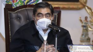 Barbosa confirma que sigue en pie el proyecto del IMSS para sustituir San Alejandro
