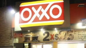 Misterio revelado: joven cuenta en TikTok cu&aacute;nto gana como trabajador de Oxxo